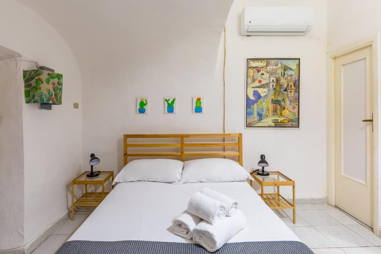 נאפולי Double Room At Historical Palazzo Spinelli חדר תמונה