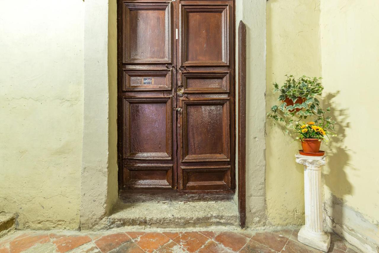 נאפולי Double Room At Historical Palazzo Spinelli חדר תמונה