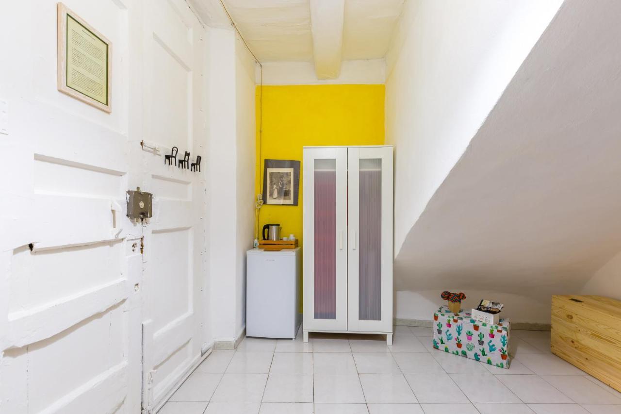 נאפולי Double Room At Historical Palazzo Spinelli חדר תמונה